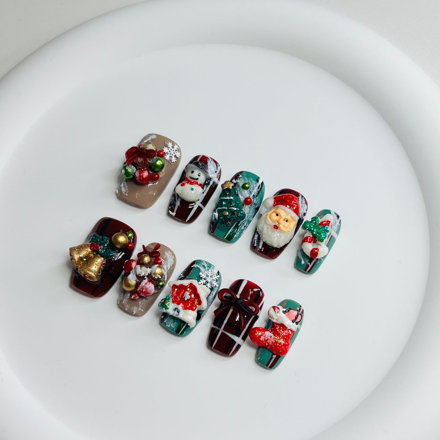 [Tiktok Living] Christmas Nails Collection | Reuseable Nails wtih Nail tools