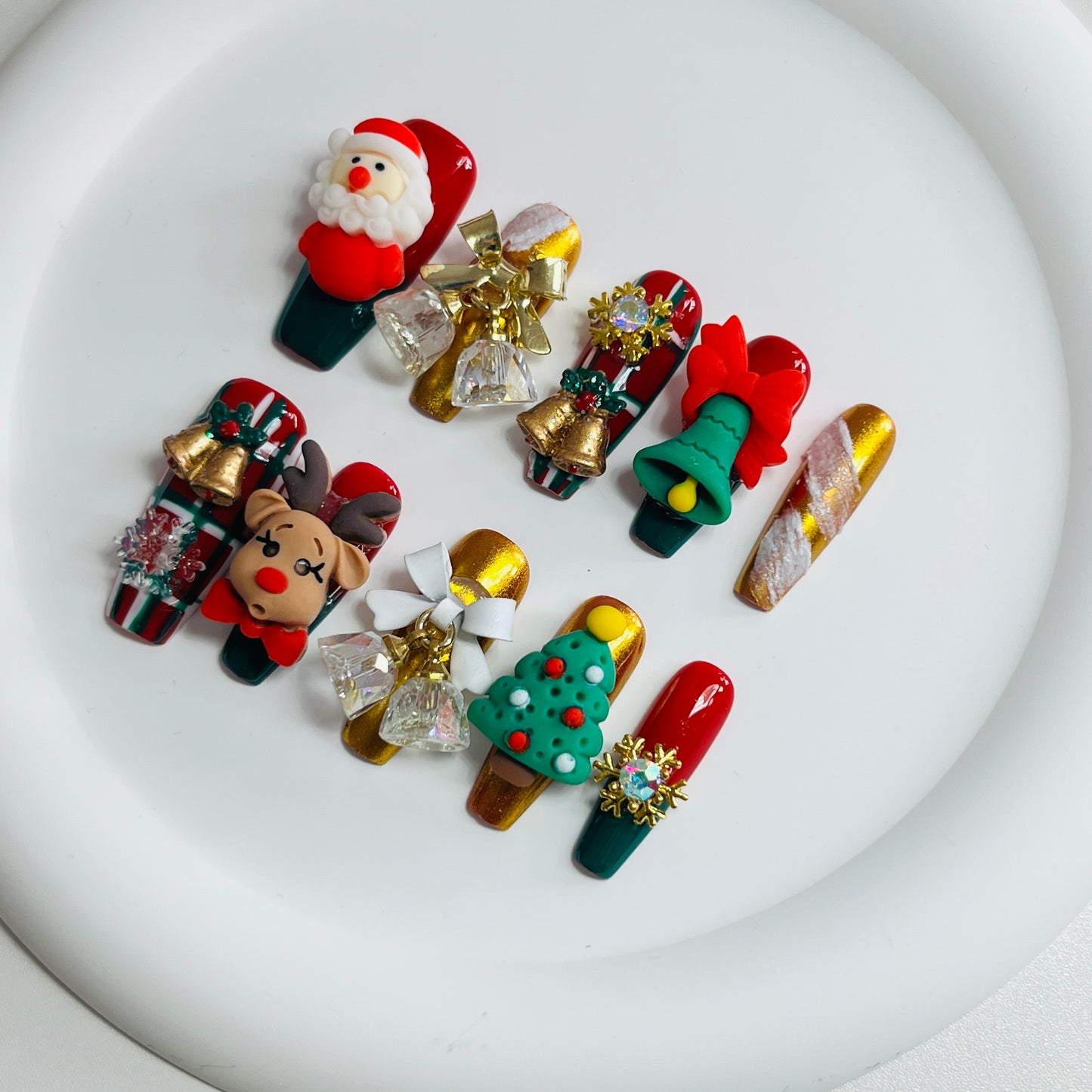 [Tiktok Living] Christmas Nails Collection | Reuseable Nails wtih Nail tools