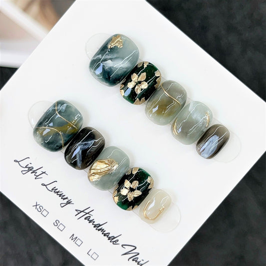 Emerald and Gold Flower Light Luxurious Halo Gel Nails